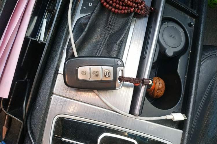 Used Kia Cadenza 2012 2.4L Luxury Version Vehicle Key