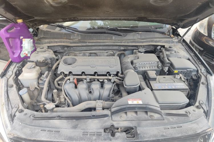 Used Kia Cadenza 2013 2.4L Business Sunroof Version China V Standard Engine Bay