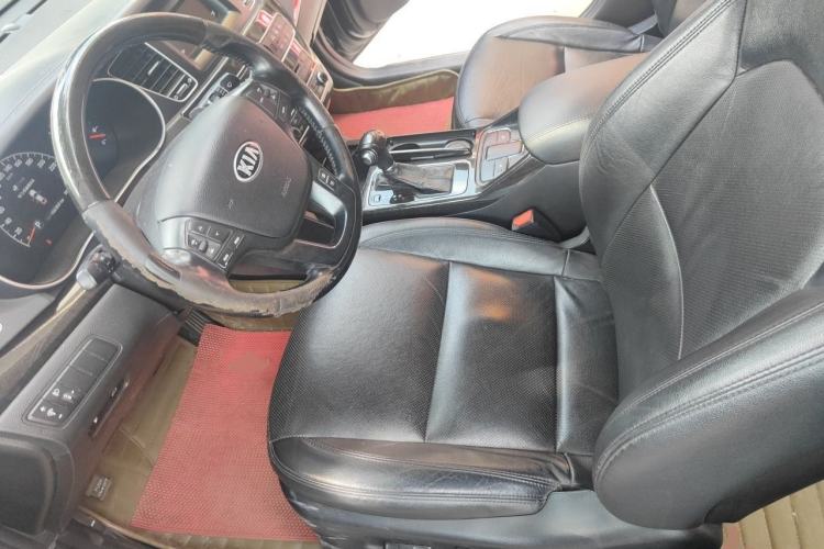 Used Kia Cadenza 2013 2.4L Business Sunroof Version China V Standard Left Front Seat