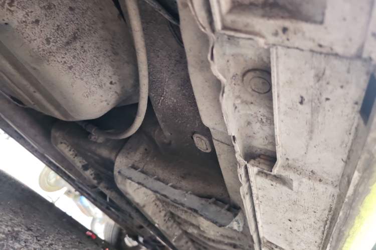 Used Kia Cadenza 2013 2.4L Business Sunroof Version China IV Standard Chassis Rear Right