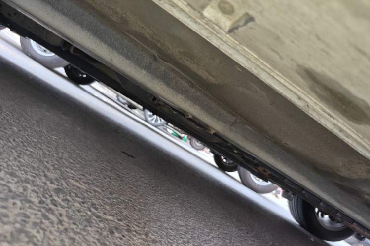 Used Kia Cadenza 2013 2.4L Elite Model China IV Standard Chassis Front Left