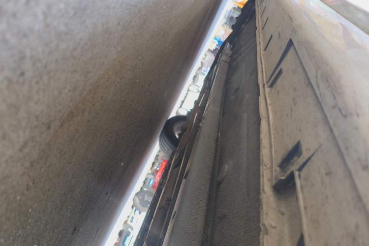 Used Kia Cadenza 2013 2.4L Elite Model China IV Standard Chassis Front Right