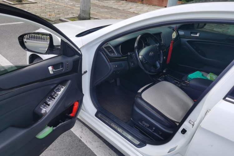 Used Kia Cadenza 2013 2.4L Elite Version China V Standard Driver Seat