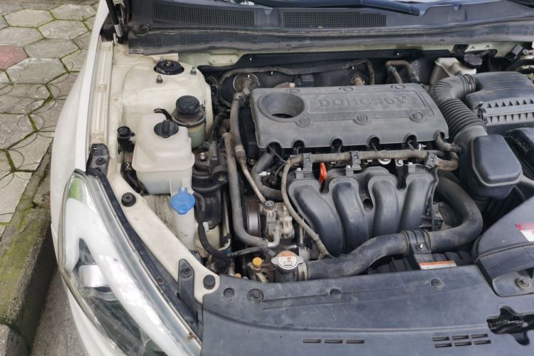 Used Kia Cadenza 2013 2.4L Elite Version China V Standard Engine Bay Right