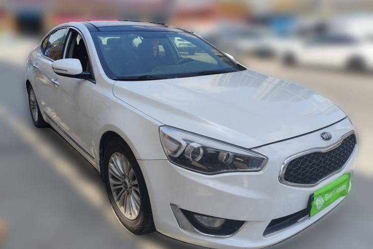 Used Kia Cadenza 2013 2.4L Elite Model China IV Standard Front Right 45 Deg