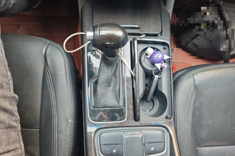 Used Kia Cadenza 2013 2.4L Elite Model China IV Standard Gear Lever