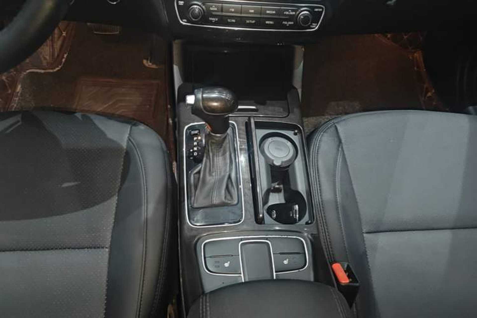 Used Kia Cadenza 2013 2.4L Business Sunroof Version China IV Standard Gear Lever
