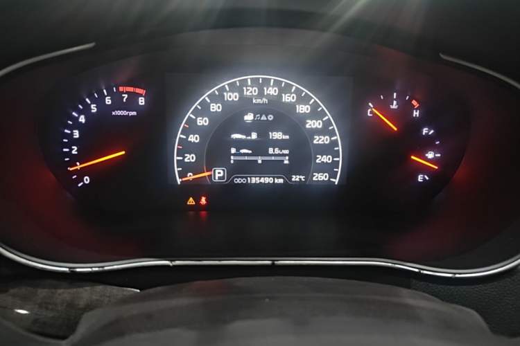 Used Kia Cadenza 2013 2.4L Business Sunroof Version China IV Standard Instrument Cluster