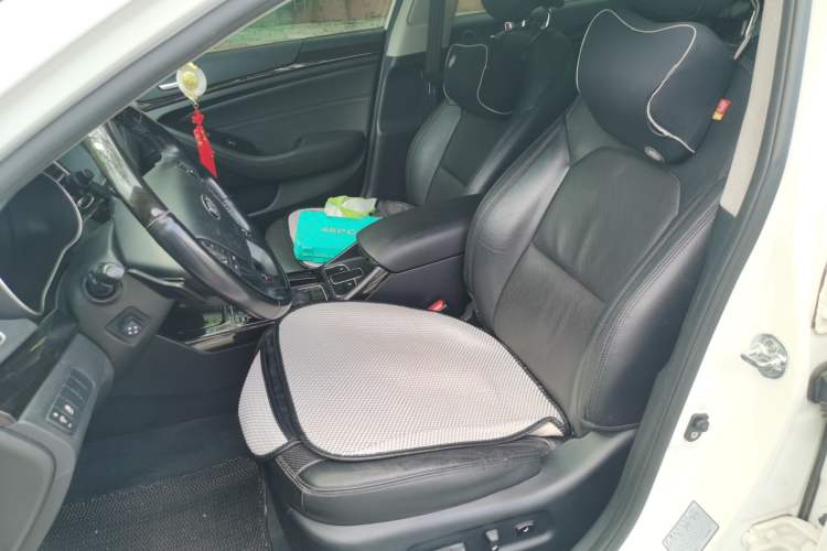 Used Kia Cadenza 2013 2.4L Elite Version China V Standard Left Front Seat