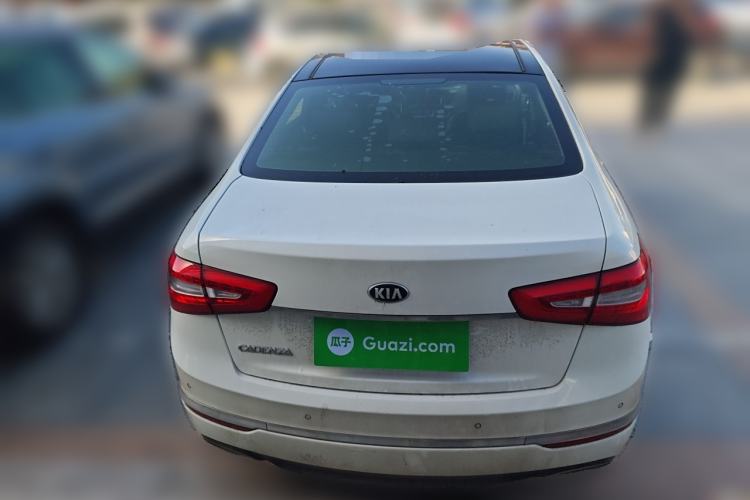 Used Kia Cadenza 2013 2.4L Business Sunroof Version China V Standard Rear