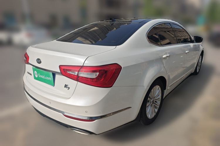 Used Kia Cadenza 2013 2.4L Elite Model China IV Standard Rear Right 45 Deg