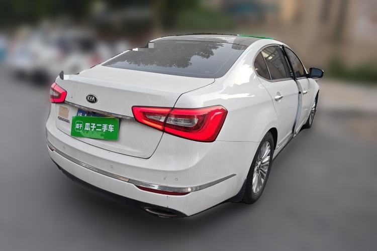 Used Kia Cadenza 2013 2.4L Elite Model China IV Standard Rear Right 45 Deg