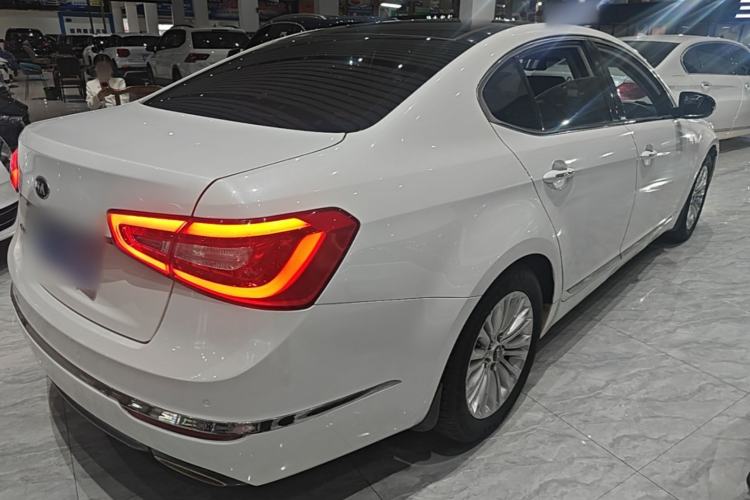Used Kia Cadenza 2013 2.4L Business Sunroof Version China IV Standard Rear Right 45 Deg