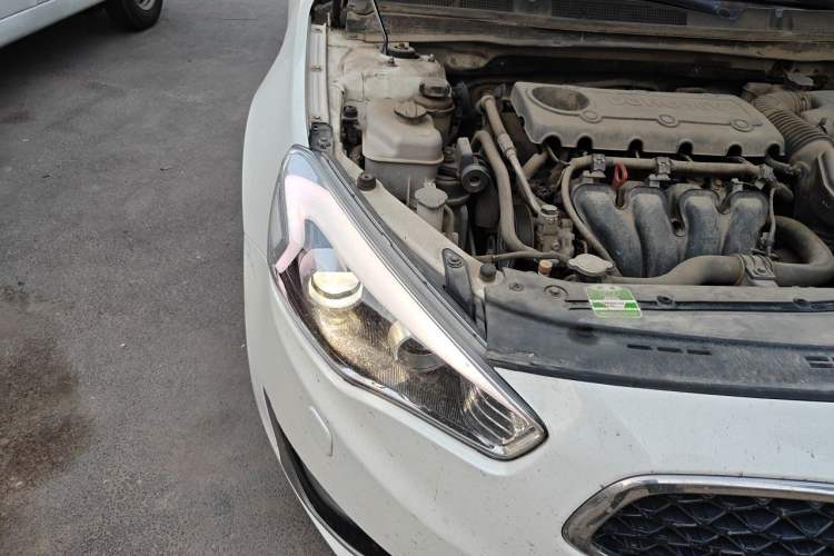 Used Kia Cadenza 2013 2.4L Elite Model China IV Standard Right Front Headlight