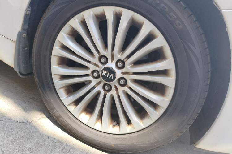 Used Kia Cadenza 2013 2.4L Elite Model China IV Standard Right Front Wheel Hub