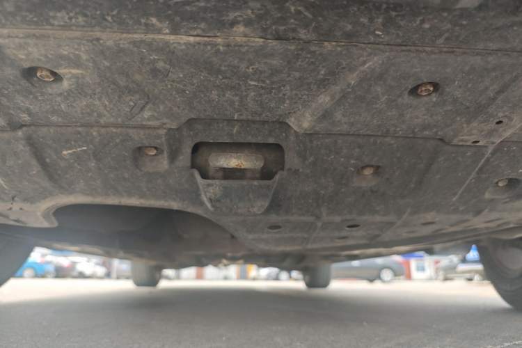 Used Kia Carens 2007 2.0L 7-Seater Standard Edition Chassis Front