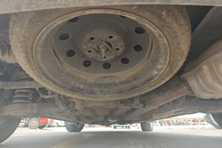 Used Kia Carens 2007 2.0L 7-Seater Standard Edition Chassis Rear