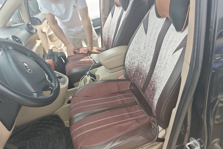 Used Kia Carens 2007 2.0L 7-Seater Standard Edition Left Front Seat