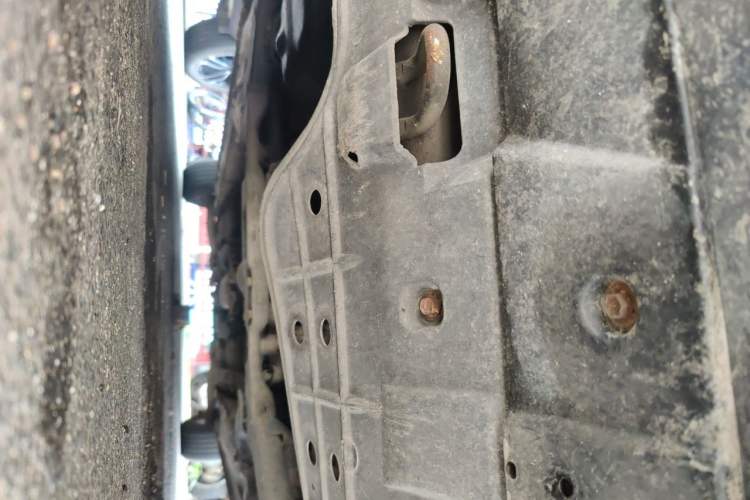 Used Kia Carens 2007 2.0L 7-Seater Standard Edition Chassis Front