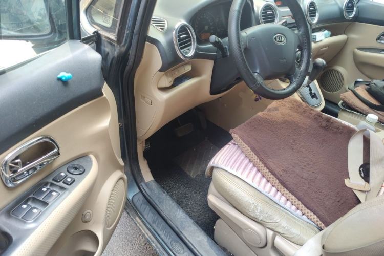 Used Kia Carens 2007 2.0L 7-Seater Standard Edition Driver Seat