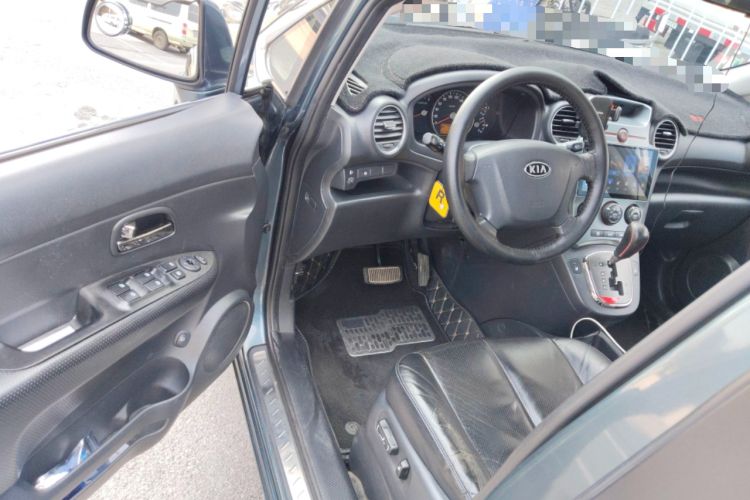 Used Kia Carens 2007 2.0L 7-Seater Comfort Edition Driver Seat