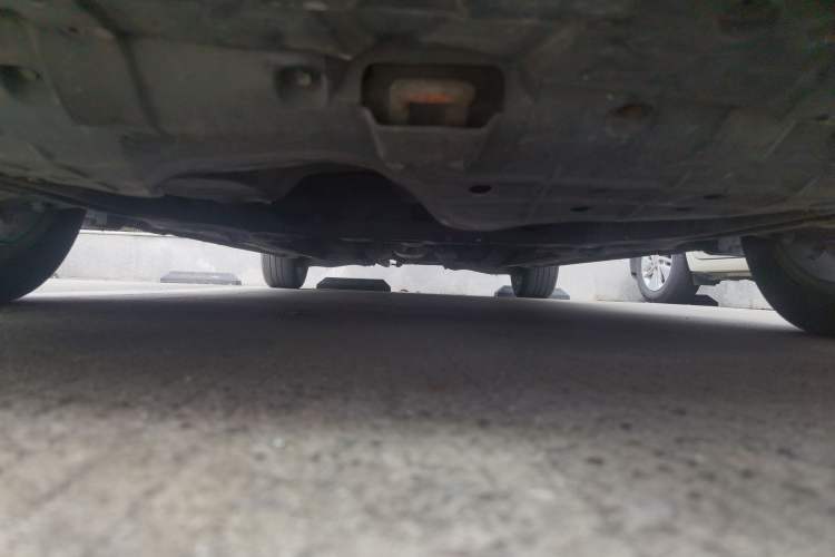 Used Kia Carens 2007 2.0L 7-Seater Standard Edition Chassis Front