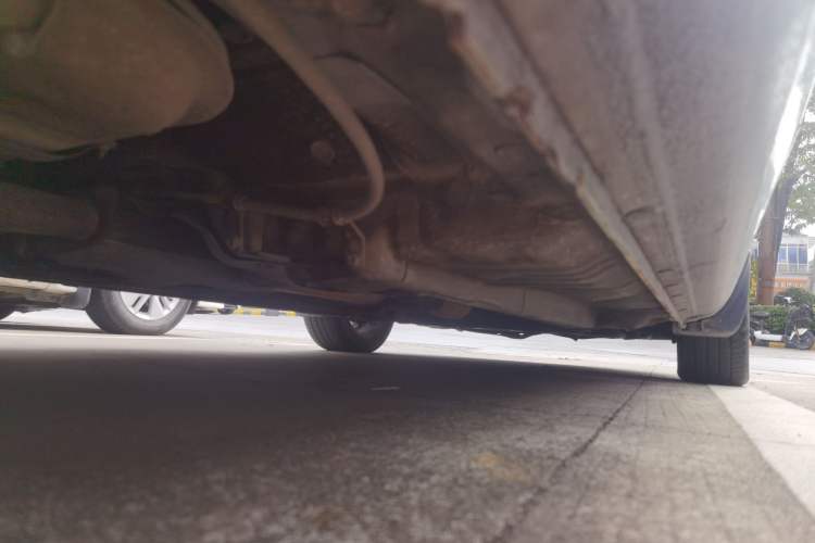 Used Kia Carens 2007 2.0L 7-Seater Standard Edition Chassis Rear Right