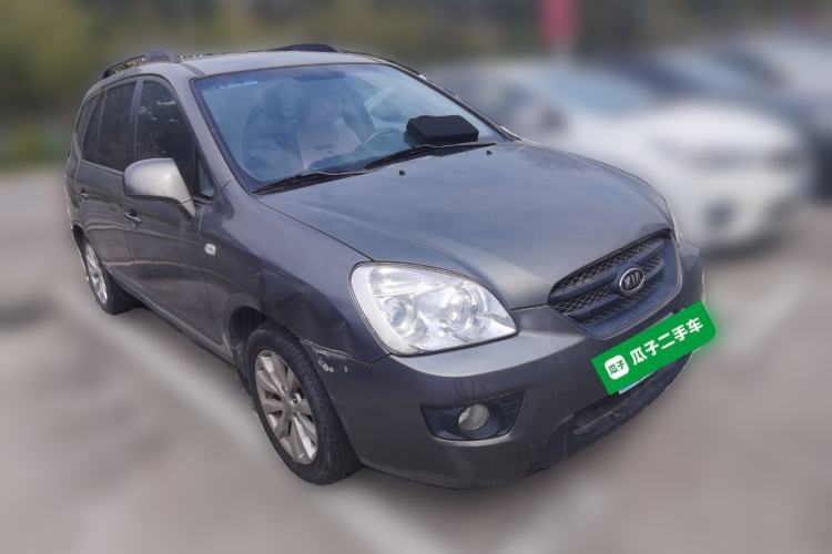 Used Kia Carens 2007 2.0L 7-Seater Standard Edition Front Right 45 Deg