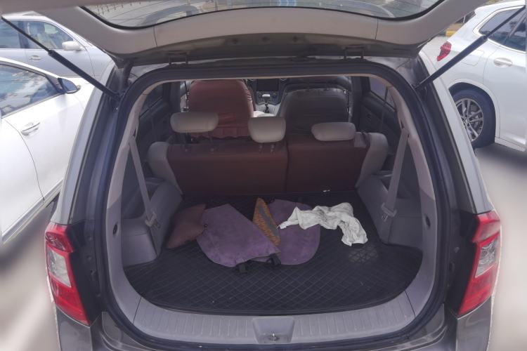 Used Kia Carens 2007 2.0L 7-Seater Standard Edition Trunk