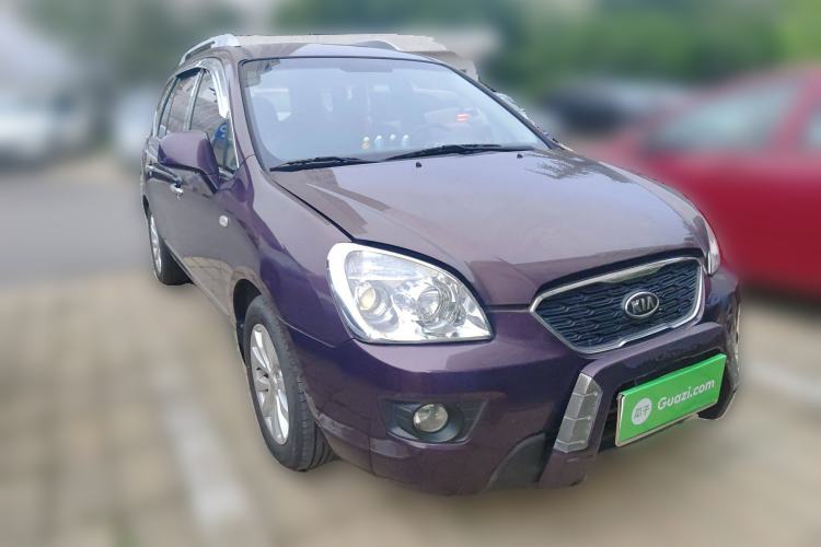 Used Kia Carens 2007 2.0L 5-Seater Comfort Edition Front Right 45 Deg