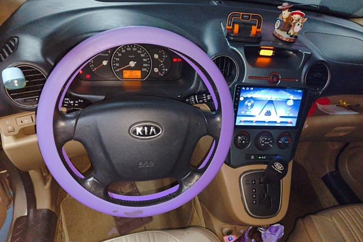 Used Kia Carens 2007 2.0L 5-Seater Luxury Edition Steering Wheel