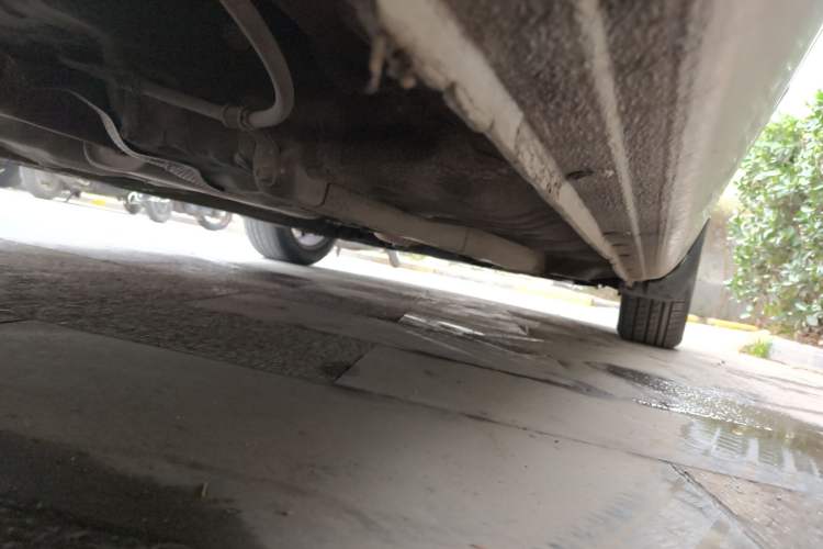 Used Kia Carens 2007 2.0L 7-Seater Comfort Edition Chassis Rear Right