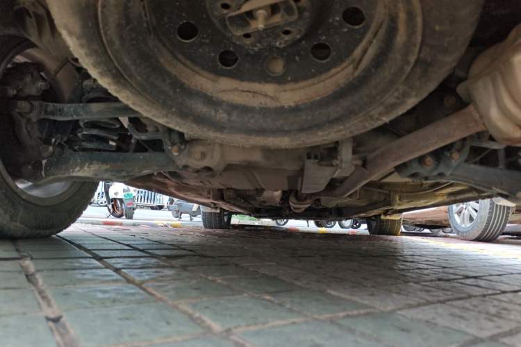 Used Kia Carens 2007 2.0L 7-Seater Standard Edition Chassis Rear