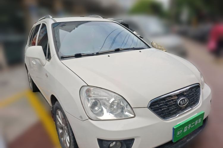 Used Kia Carens 2007 2.0L 7-Seater Standard Edition Front Right 45 Deg