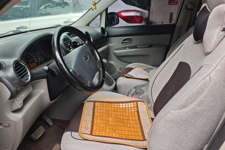 Used Kia Carens 2007 2.0L 7-Seater Standard Edition Left Front Seat