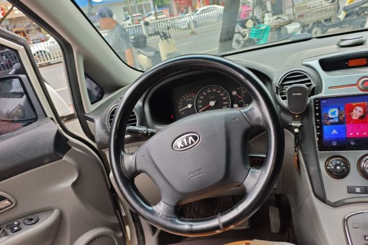 Used Kia Carens 2007 2.0L 7-Seater Standard Edition Steering Wheel