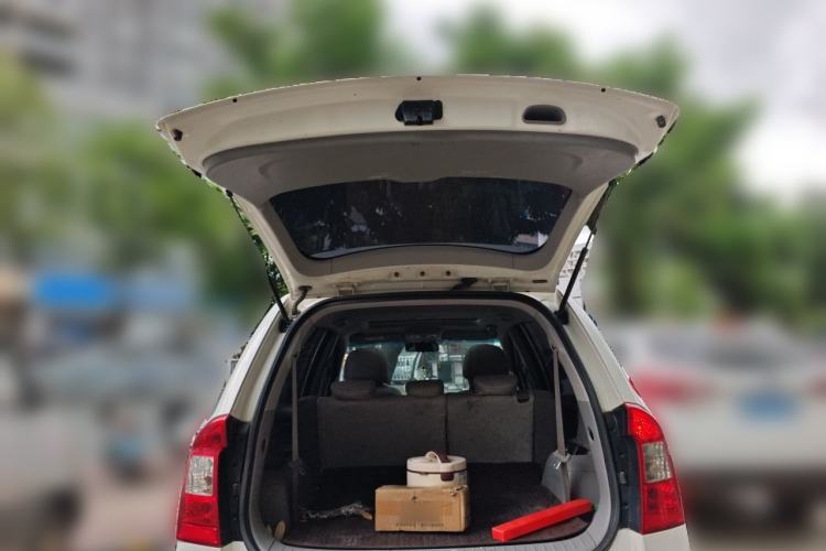 Used Kia Carens 2007 2.0L 7-Seater Standard Edition Trunk