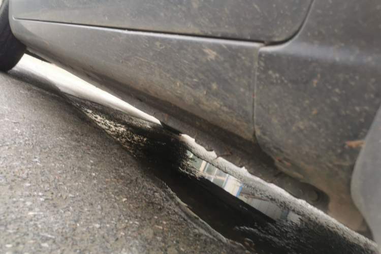 Used Kia Carens 2011 2.0L 7-Seater Automatic Comfort Edition Chassis Front Right