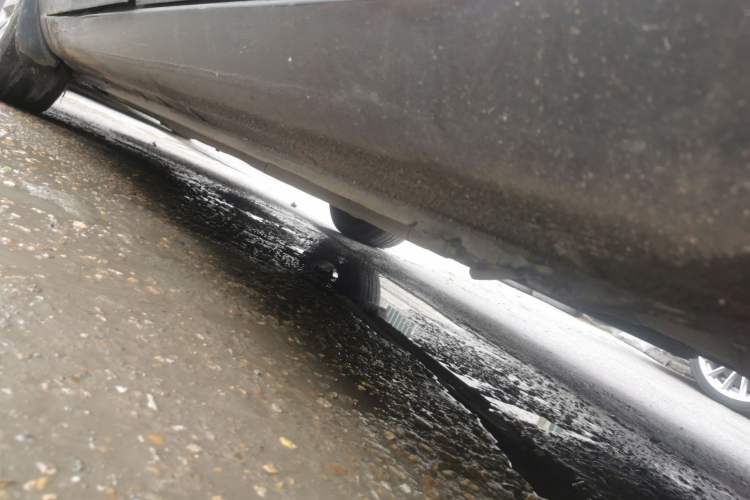 Used Kia Carens 2011 2.0L 7-Seater Automatic Comfort Edition Chassis Rear Left