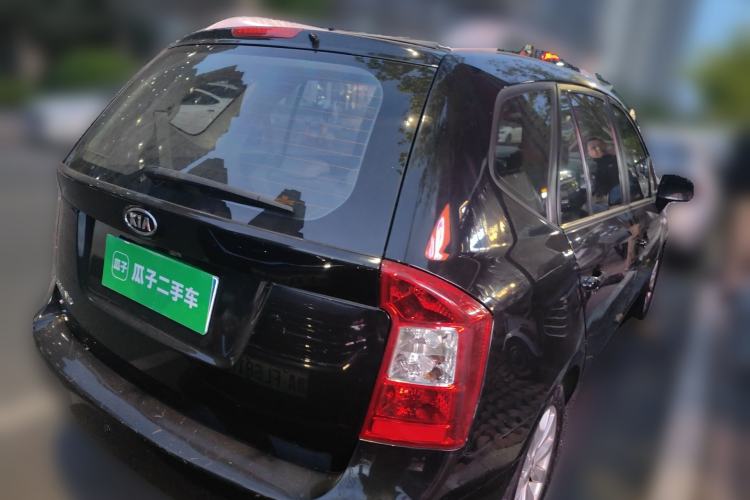 Used Kia Carens 2011 2.0L 7-Seater Automatic Standard Edition Rear Right 45 Deg
