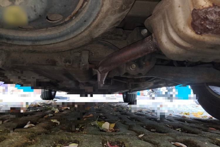 Used Kia Carens 2011 2.0L 7-Seater Automatic Standard Edition Chassis Rear