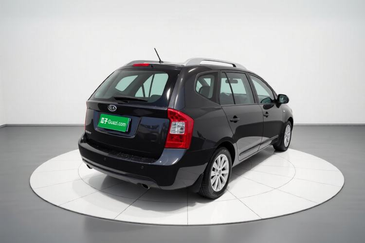 Used Kia Carens 2011 2.0L 7-Seater Automatic Standard Edition Exterior 5