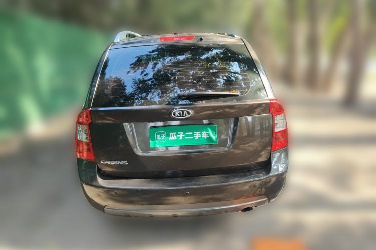 Used Kia Carens 2011 2.0L 7-Seater Automatic Standard Edition Rear