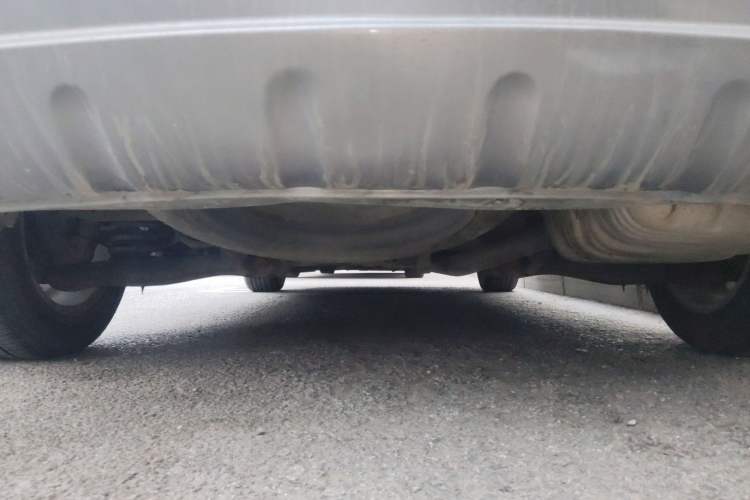 Used Kia Carens 2011 2.0L 7-Seater Automatic Standard Edition Chassis Rear