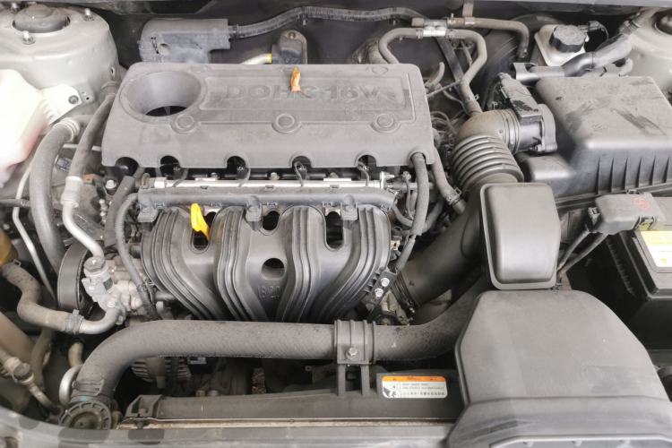 Used Kia Carens 2011 2.0L 5-Seater Automatic Standard Edition Engine Bay