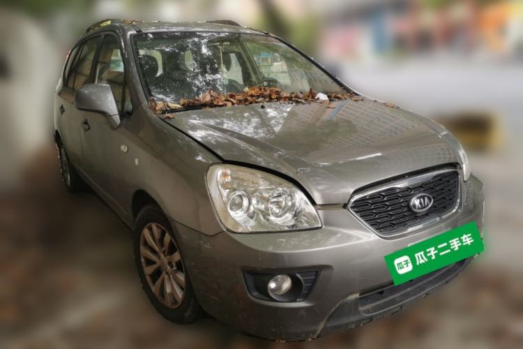 Used Kia Carens 2011 2.0L 5-Seater Automatic Standard Edition Front Right 45 Deg