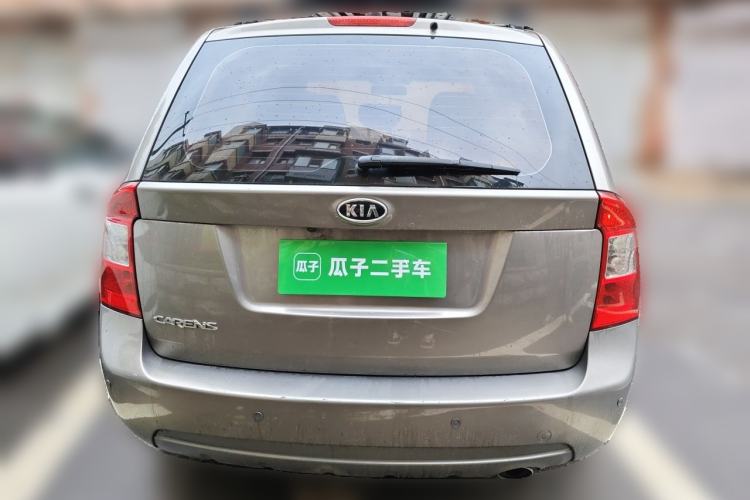 Used Kia Carens 2011 1.6L 5-Seater Manual Comfort Edition Rear
