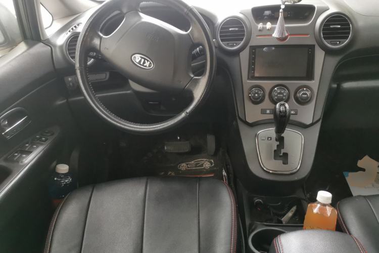 Used Kia Carens 2011 2.0L 5-Seater Automatic Standard Edition Steering Wheel