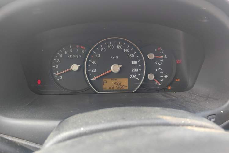 Used Kia Carens 2011 1.6L 5-seat Automatic Luxury Edition Instrument Cluster