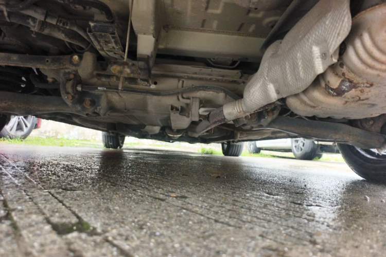 Used Kia Carens 2011 2.0L 7-Seater Automatic Standard Edition Chassis Rear